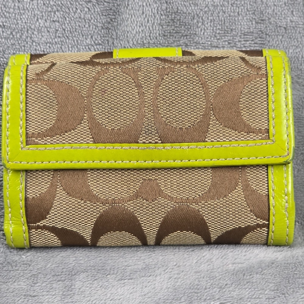 Vintage Coach TriFold Wallet Signature Canvas And Lime-Green Leather - Picture 2 of 13